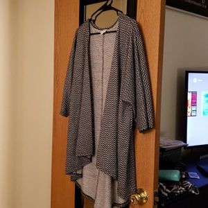 Lularoe Lindsay cardigan